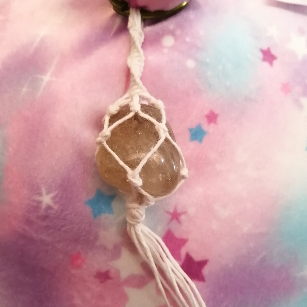 Citrine Macrame Keychain - Picture 3 of 3
